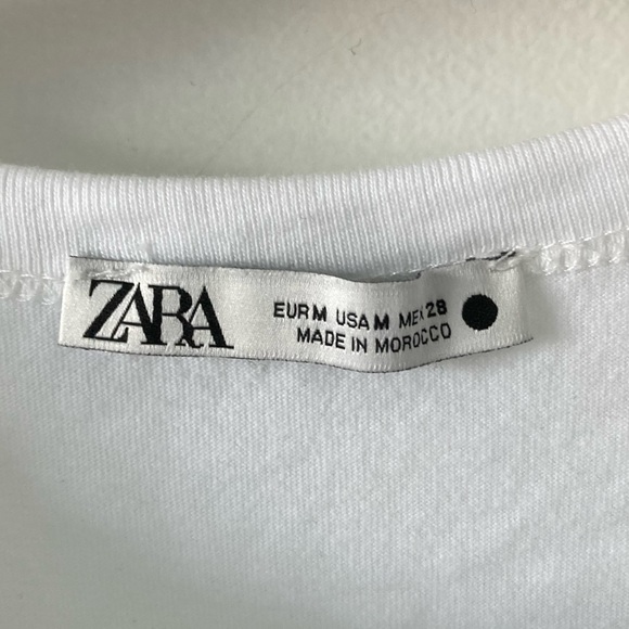 White Cropped Graphic Tee - Picture 3 of 3